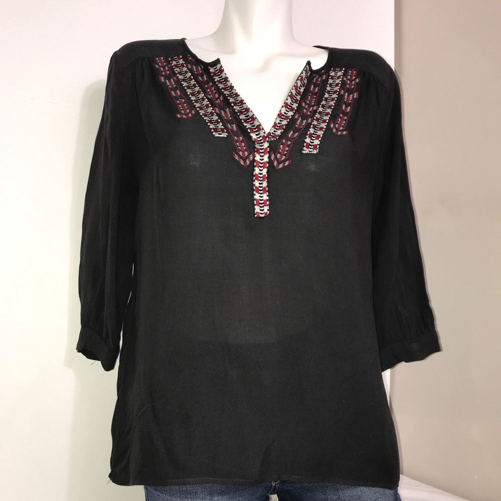 Forever 21 Dark Grey Tribal Boho VNeck Long Sleeve